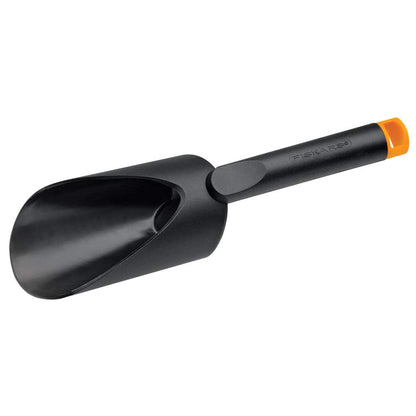 Fiskars FiberComp Soil Scoop, Hand Shovel for Gardening