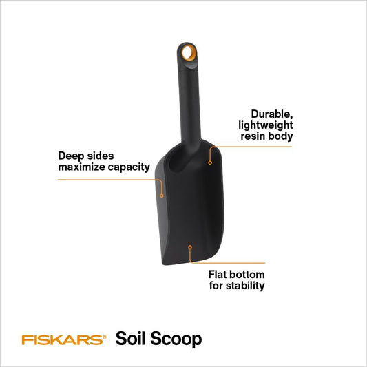 Fiskars Soil Scoop for Potting & Transplanting, 1.5 Cup Capacity, Black