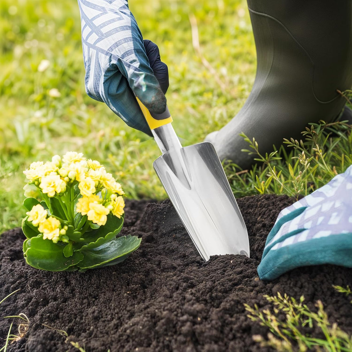 8 Pcs Garden Shovel Aluminum Alloy Heavy Duty Trowel Garden Tool Small Shovels for Digging Metal Hand Trowel Spade with Soft TPR Handle for Lawn Yard Farm Home Shop Planting
