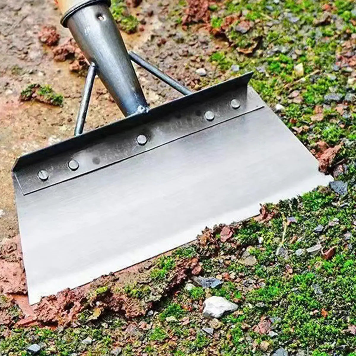 2026 Upgraded Durable Metal Shovel - Head Only with Wooden Handle, Multifunctional Landscaping & Durable Gardening Tool for Gardens, Walls, Floor Scraper, Weed Remover